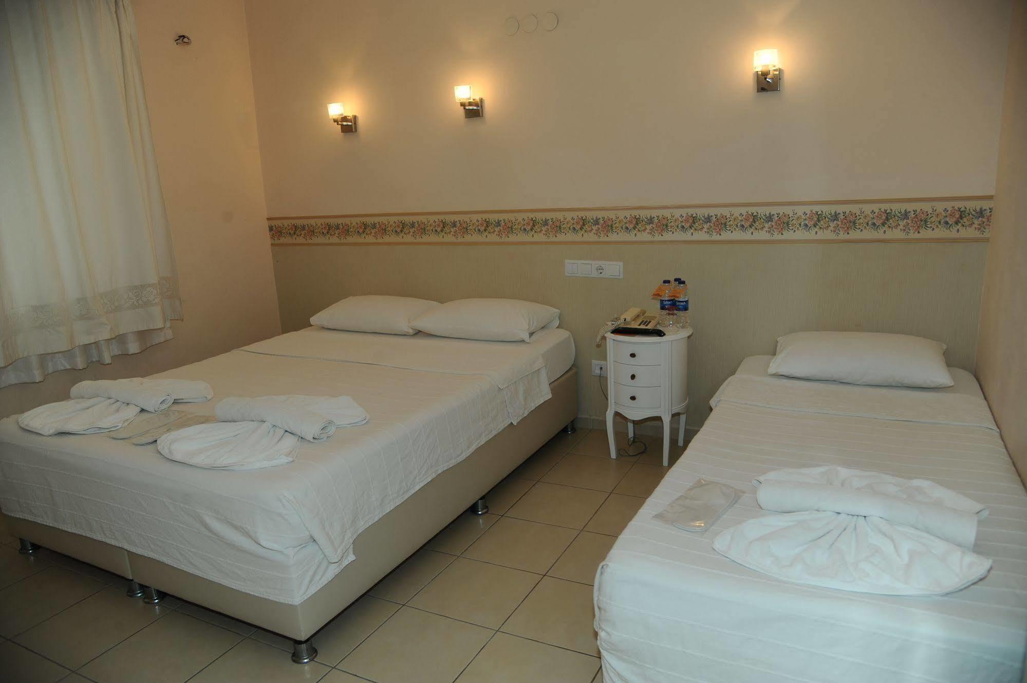 Hotel Dorukhan Kusadasi Exterior photo